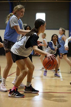 20250215BCGirlsWinterG4B-9563