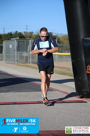 20211114CP5MilerB-8937