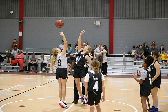 20240221Basketball-9610