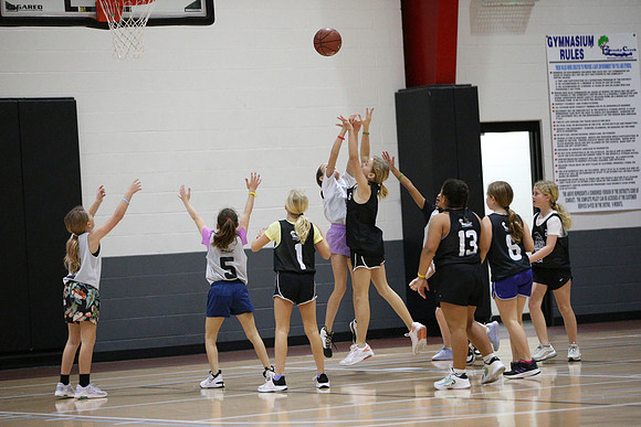 20240221Basketball-9794