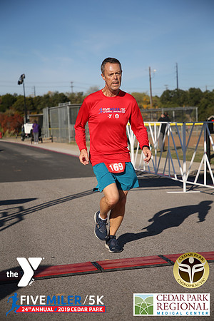 20191110CP5MilerB-7585
