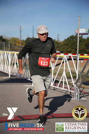 20191110CP5MilerB-7596