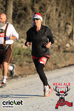 20191207RealAleC-2841