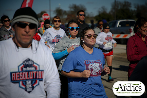 20201011ResolutionC-6808