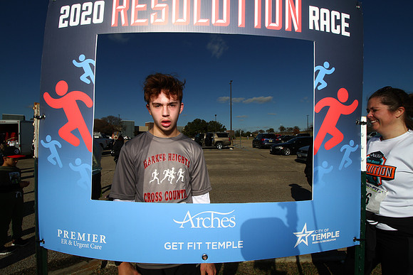 20201011ResolutionA-6925