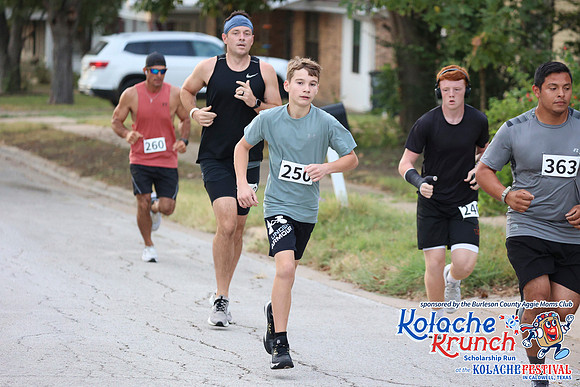 20240914Kolache5kB-5756