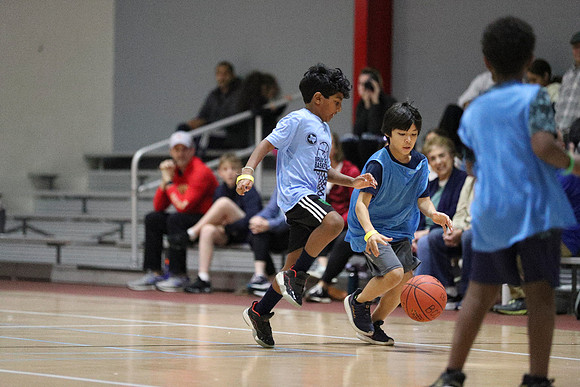 20250118BCBoysBasketballGame1-20222