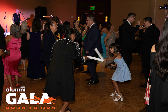 20250802UTSAGalaAW1-0554