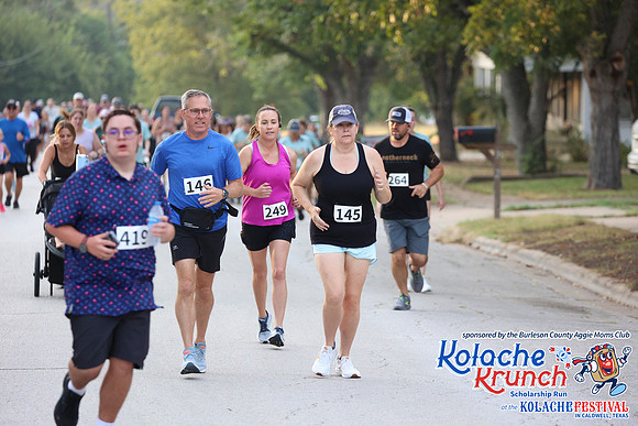 20240914Kolache5kB-5900