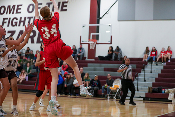 20241204ChisolmGBBallATeam-7570