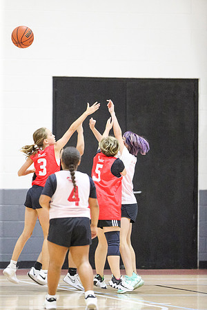 2024072GirlsGame2-9173