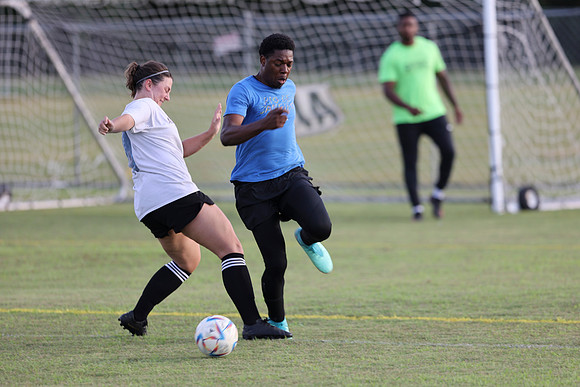 20240611SoccerG1-0079