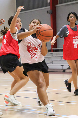 2024072GirlsGame2-8198