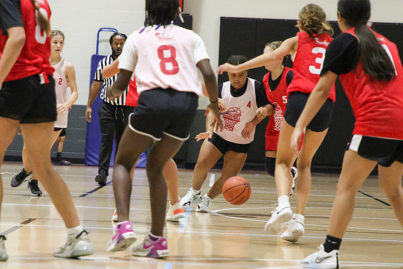 2024072GirlsGame2-8363