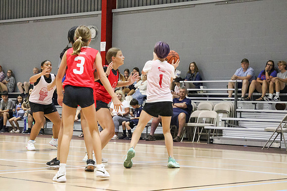 2024072GirlsGame2-8164