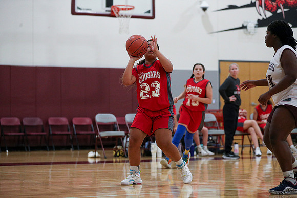 20241204ChisolmGBBallATeam-7434