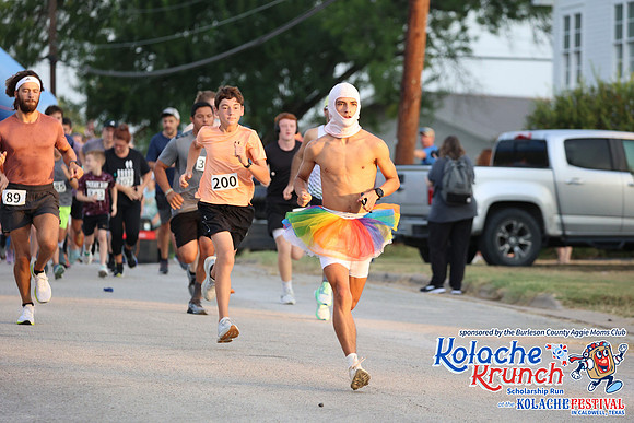 20240914Kolache5kB-5650