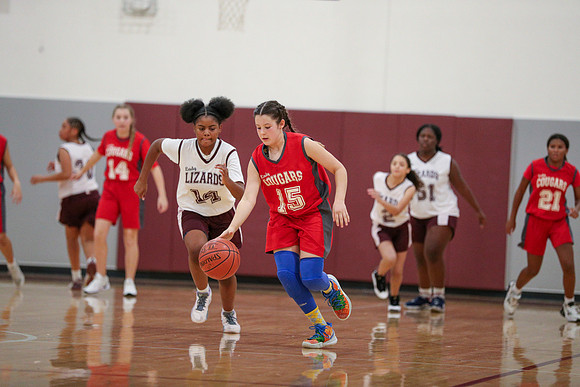 20241204ChisolmGBBallATeam-7182