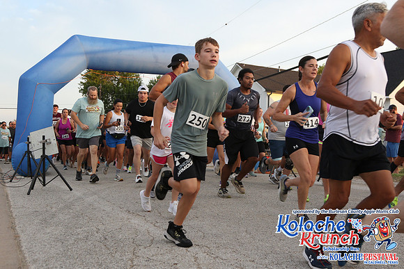 20240914Kolache5kF-8556