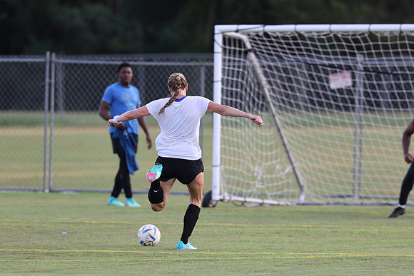 20240611SoccerG1-0016