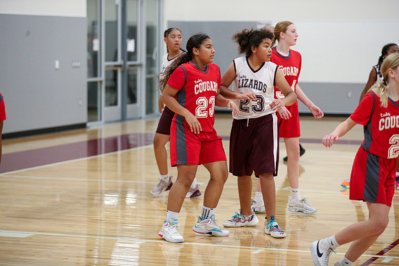 20241204ChisolmGBBallATeam-7087