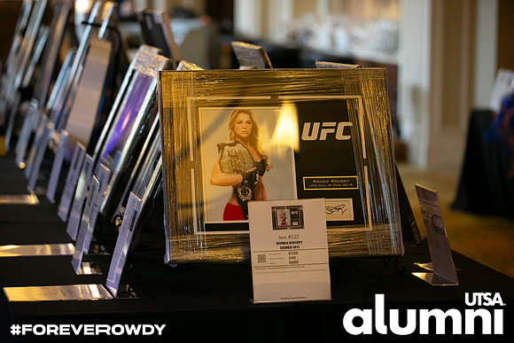 20240810UTSAGalaD-8414