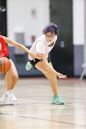 2024072GirlsGame2-9512
