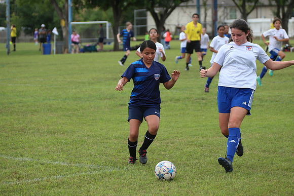 20240511DuckSoccerG1-7257