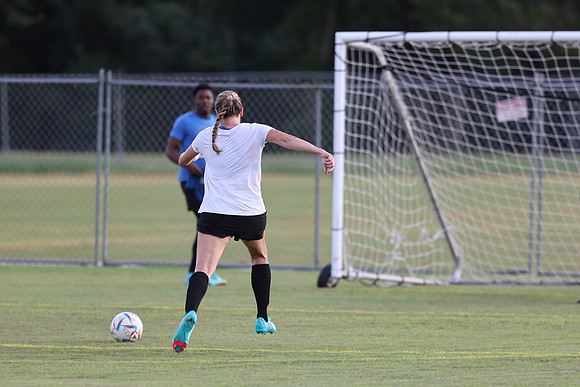 20240611SoccerG1-0015