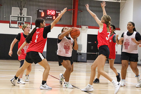 2024072GirlsGame2-8175
