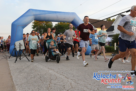 20240914Kolache5kF-8573