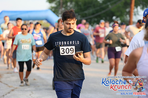 20240914Kolache5kB-5682