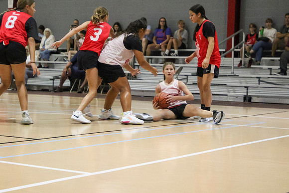 2024072GirlsGame2-8328