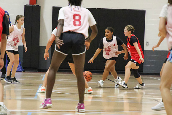2024072GirlsGame2-8359