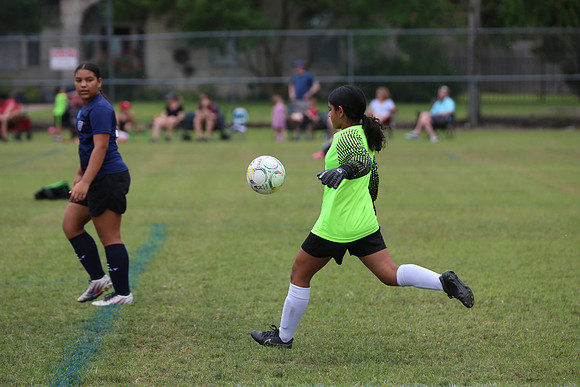 20240511DuckSoccerG1-7103