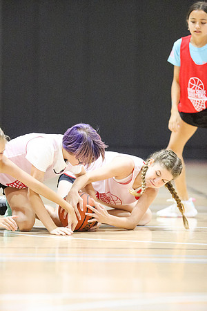 2024072GirlsGame2-9483