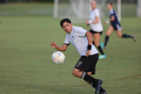 20240611SoccerG1-0083