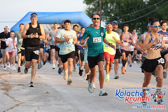 20240914Kolache5kB-5656