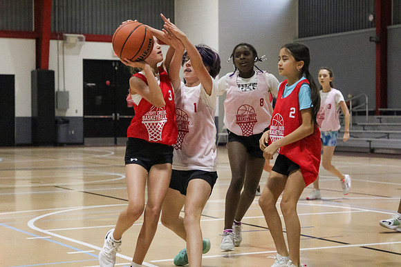 2024072GirlsGame2-8007