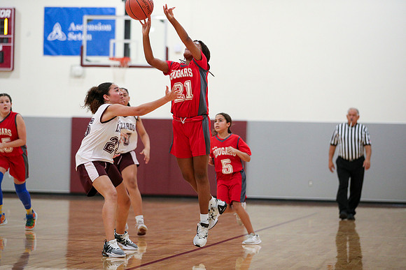 20241204ChisolmGBBallATeam-7308
