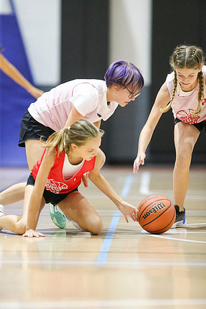 2024072GirlsGame2-9479